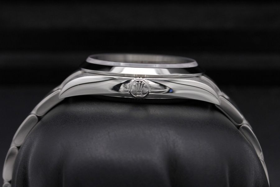 Rolex Explorer 124270